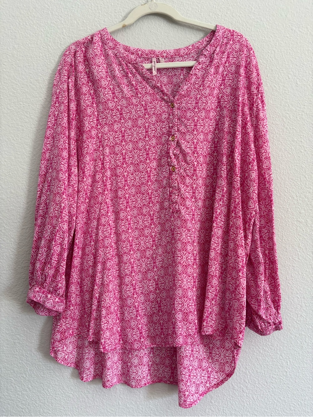Grand & Greene Women's Pink Printed Button-Tiered Blouse